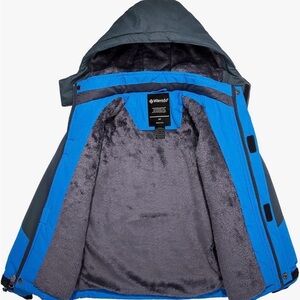 Wanddo Blue and Gray Hooded Jacket